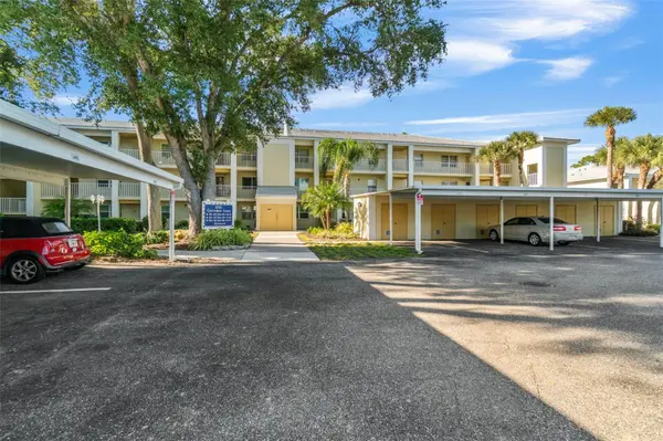 433 CERROMAR LN #441, Venice, FL 34293