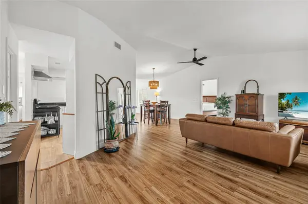2600 PALMETTO ST, Nokomis, FL 34275
