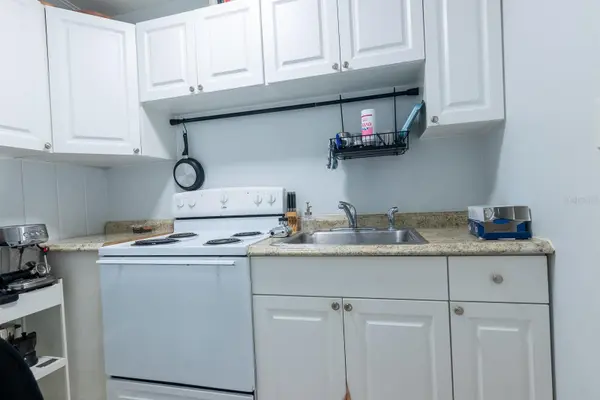610 N EAST AVE, Sarasota, FL 34237