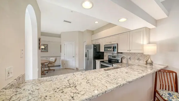5126 BLUE ASH AVE, Sarasota, FL 34241