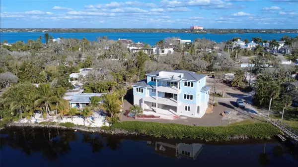 8534 HERON LAGOON CIR, Sarasota, FL 34242