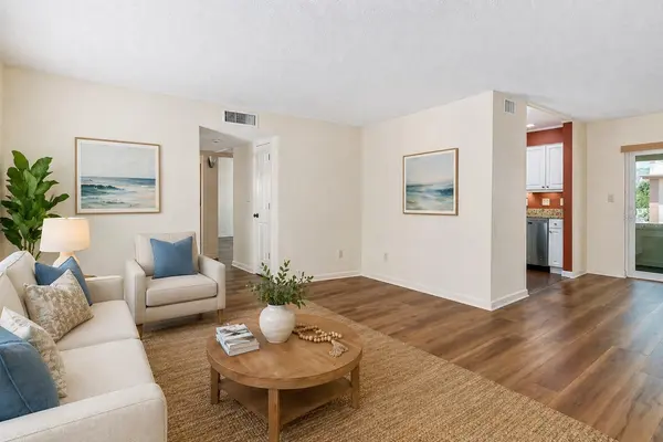 7001 PLACE DE LA PAIX #2A, South Pasadena, FL 33707