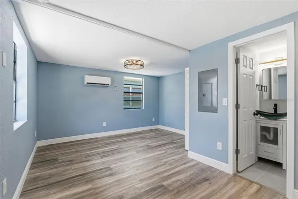 113 145TH AVE E #3, Madeira Beach, FL 33708