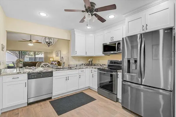 892 COUNTRY CLUB CIR #50, Venice, FL 34293