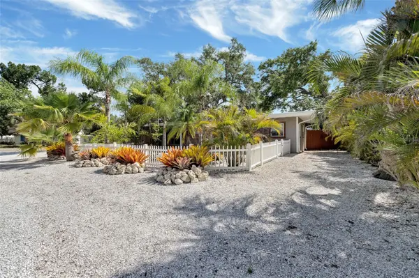 1415 S SCHOOL AVE, Sarasota, FL 34239