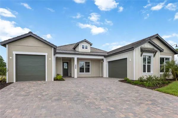 18185 HOME RUN DR, Venice, FL 34293