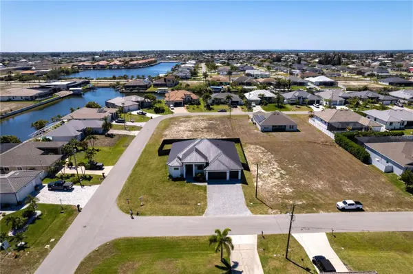 3300 NW 1ST TER, Cape Coral, FL 33993
