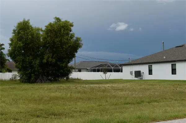 706 SW 21 ST, Cape Coral, FL 33991