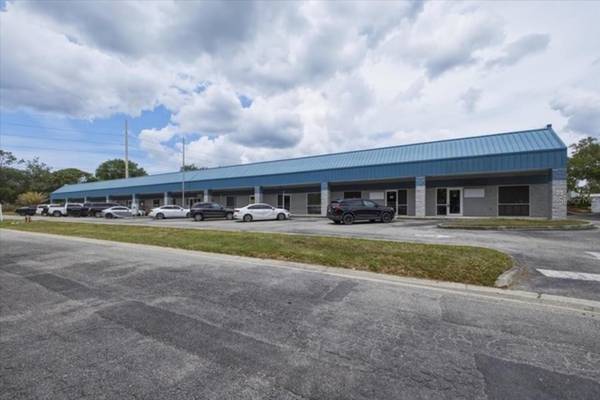 1882 PORTER LAKE DR #107/108, Sarasota, FL 34240