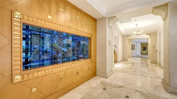 1281 GULF OF MEXICO DR #111, Longboat Key, FL 34228