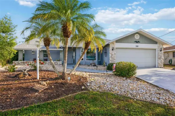 36 BUNKER CIR, Rotonda West, FL 33947