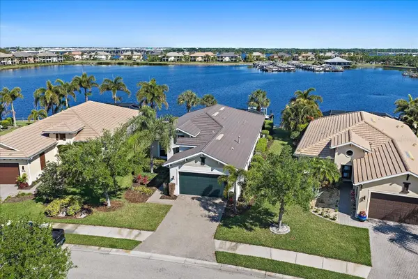 5040 LAKE OVERLOOK AVE, Bradenton, FL 34208