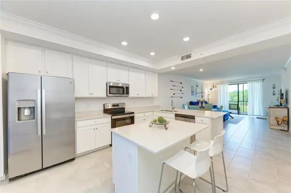 18114 GAWTHROP DR #204, Bradenton, FL 34211