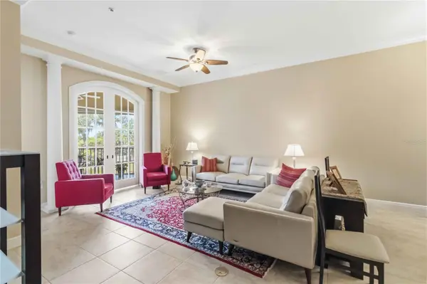 5246 MANORWOOD DR #4C, Sarasota, FL 34235