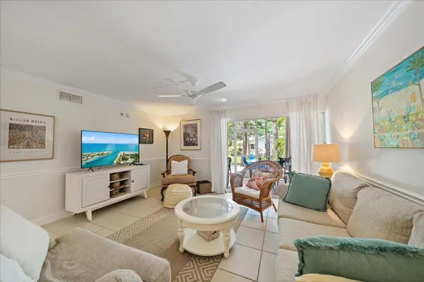 3360 S OSPREY AVE #104B, Sarasota, FL 34239