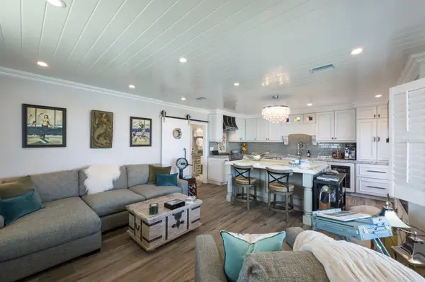 761 JOHN RINGLING BLVD #31, Sarasota, FL 34236