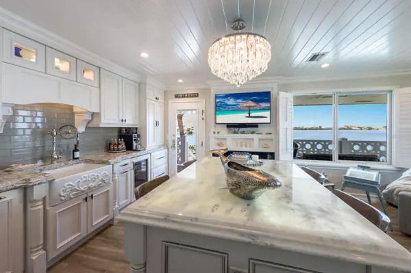 761 JOHN RINGLING BLVD #31, Sarasota, FL 34236