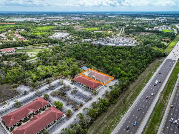 8946 77TH TER E, Lakewood Ranch, FL 34202