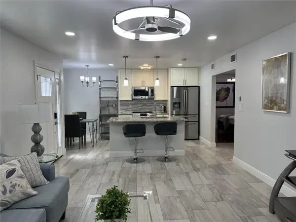 1742 8TH ST, Sarasota, FL 34236