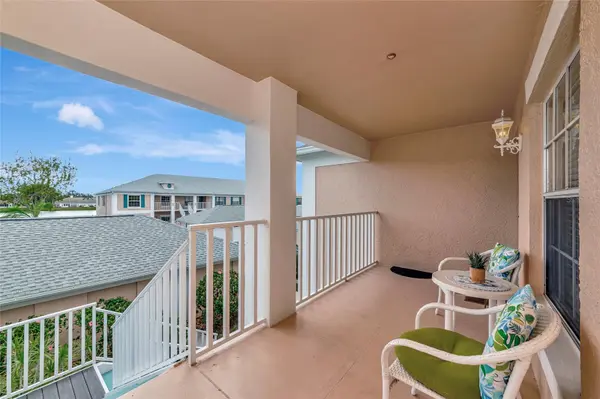 4206 CADDIE DR E #201, Bradenton, FL 34203