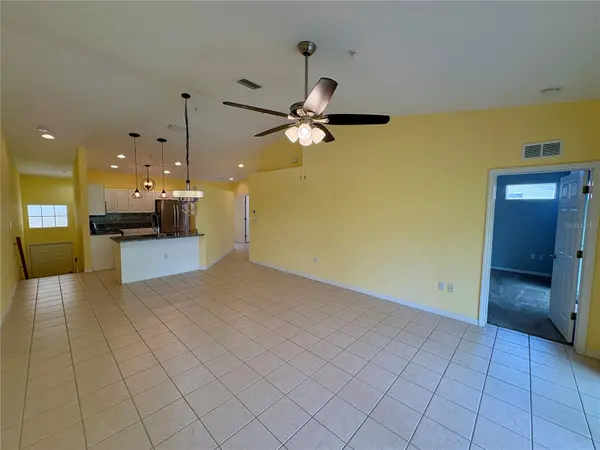6421 BAY CEDAR LN, Bradenton, FL 34203