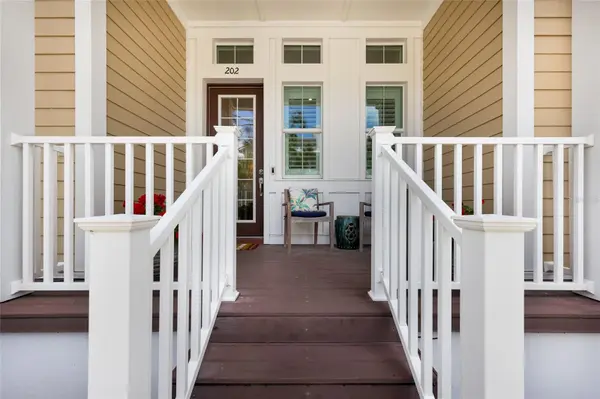 318 COMPASS POINT DR #202, Bradenton, FL 34209