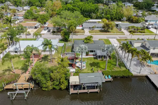 6907 9TH AVE NW, Bradenton, FL 34209