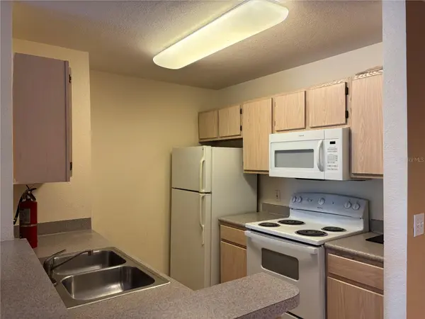 7411 VISTA WAY #203, Lakewood Ranch, FL 34202