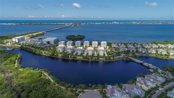 376 ARUBA CIR #301, Bradenton, FL 34209
