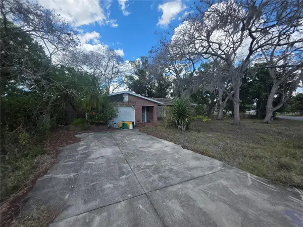 1016 GREER DR, Sarasota, FL 34237