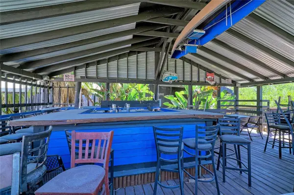 5611 US HIGHWAY 19, Palmetto, FL 34221