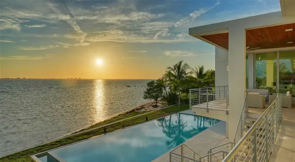 4123 BAY SHORE RD, Sarasota, FL 34234
