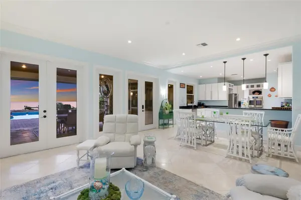 518 58TH ST, Holmes Beach, FL 34217