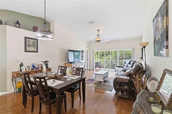 7532 MARSH ORCHID CIR #201, Bradenton, FL 34203