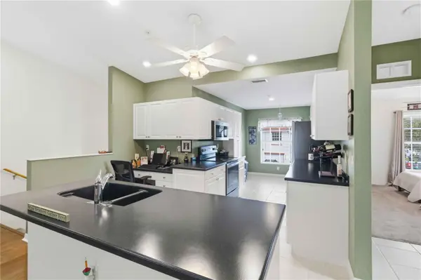 7532 MARSH ORCHID CIR #201, Bradenton, FL 34203