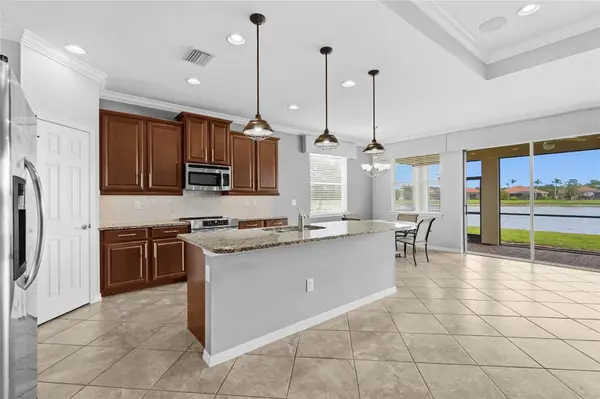7360 TALON BAY DR, North Port, FL 34287