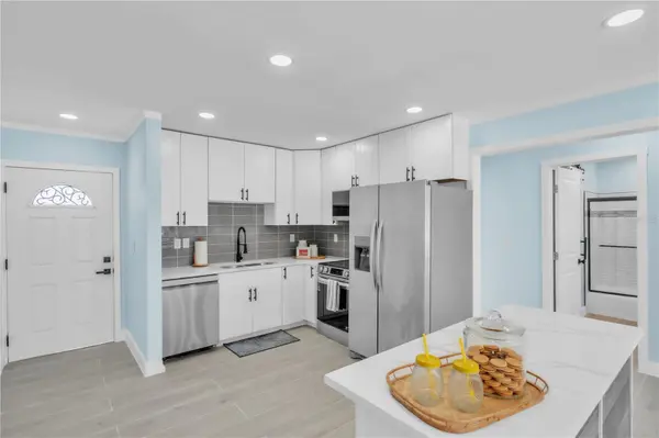 445 63RD ST, Holmes Beach, FL 34217