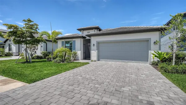 17233 MOONFLOWER DR, Venice, FL 34293