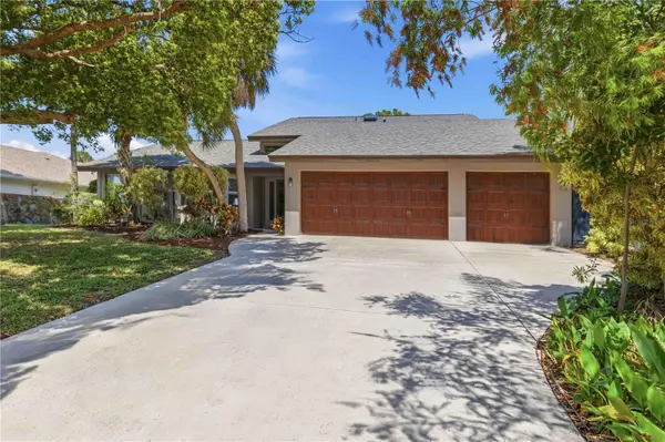 3953 PRAIRIE DUNES DR, Sarasota, FL 34238