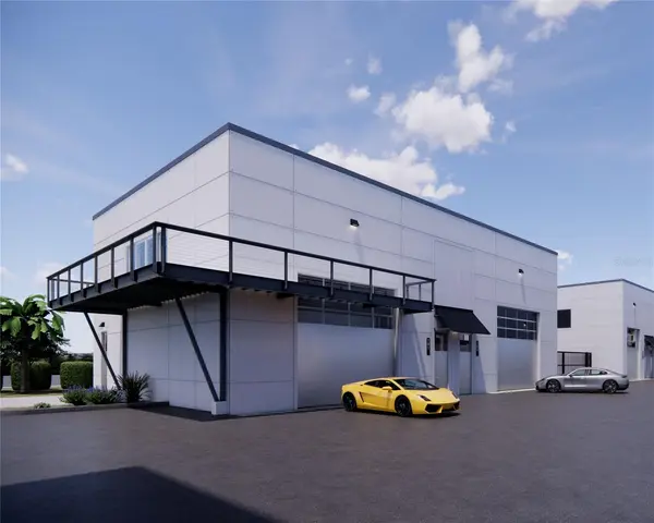7045 N TAMIAMI TRL #211, Sarasota, FL 34243