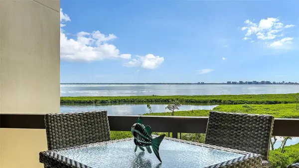 1932 HARBOURSIDE DR #244, Longboat Key, FL 34228