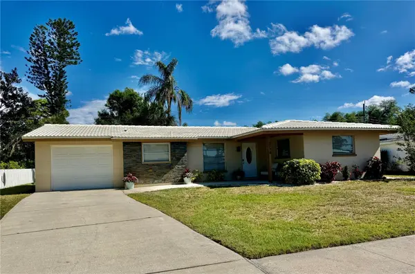 3174 REGATTA CIR, Sarasota, FL 34231