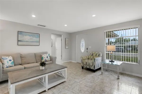 3174 REGATTA CIR, Sarasota, FL 34231