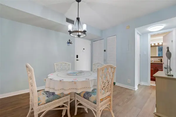 2901 26TH ST W #303, Bradenton, FL 34205