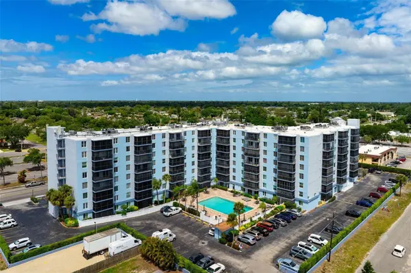 2901 26TH ST W #303, Bradenton, FL 34205