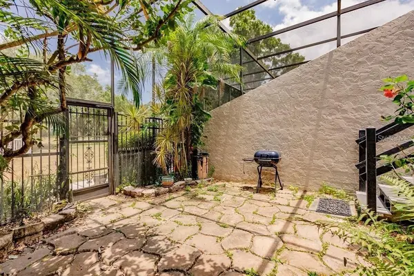 323 BOBBY JONES RD #323, Sarasota, FL 34232
