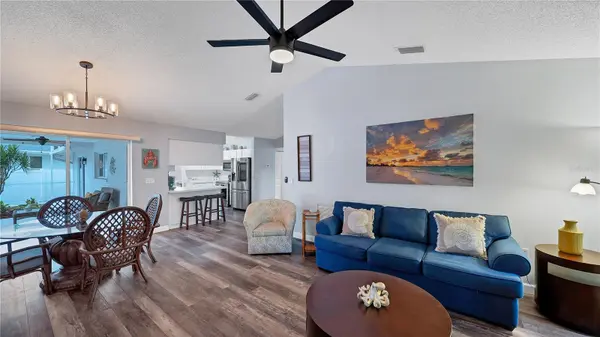 5219 INVERNESS DR, Sarasota, FL 34243