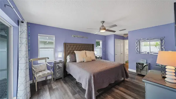 5219 INVERNESS DR, Sarasota, FL 34243