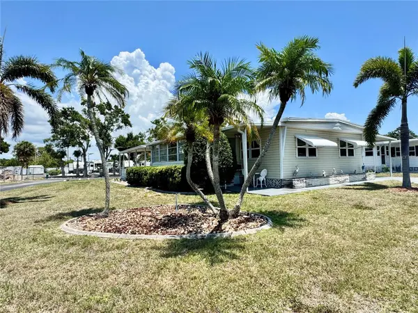 5511 DENMARK DR, Bradenton, FL 34207