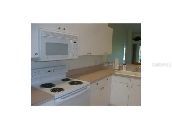 4645 TOWER HILL LN #2521, Sarasota, FL 34238